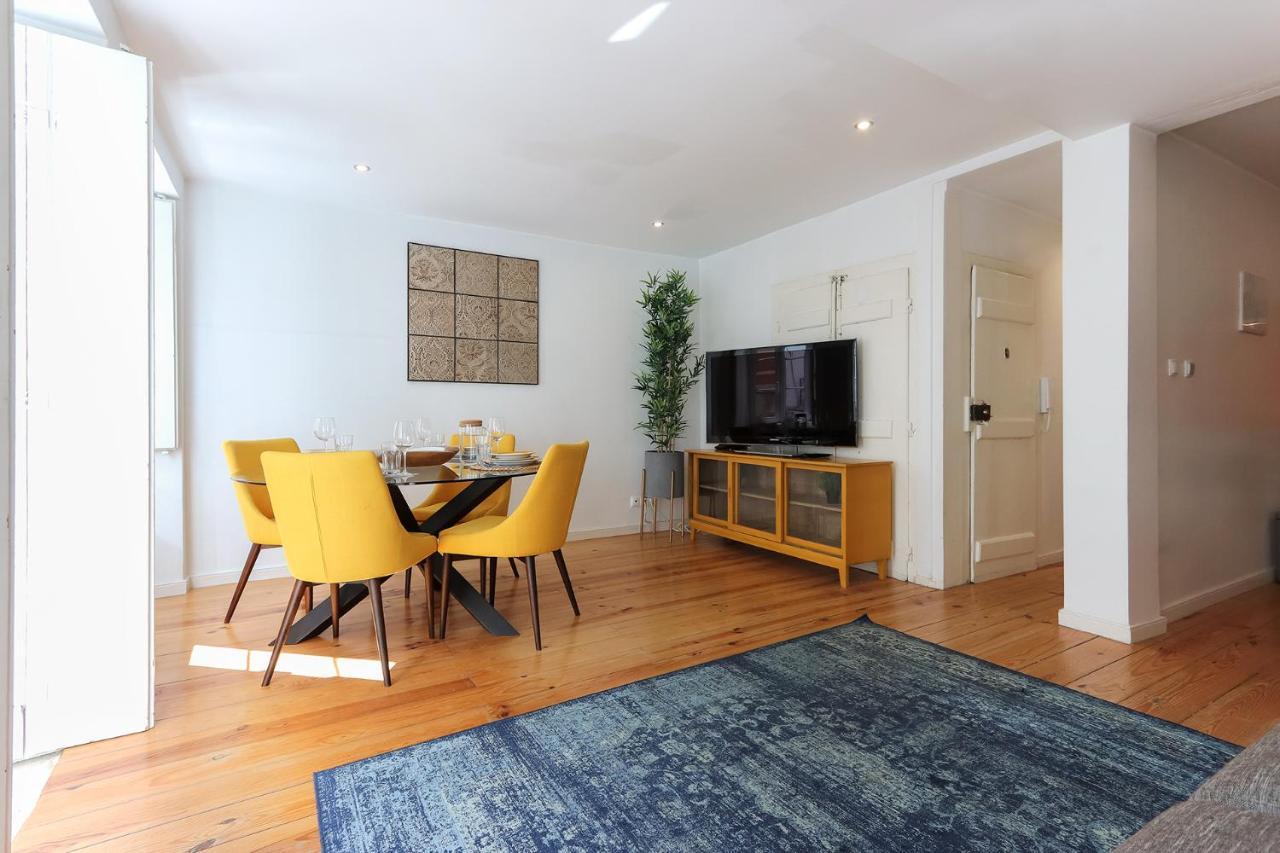 Charming And Stylish Downtown Apt In XIX Century Building Lisboa المظهر الخارجي الصورة