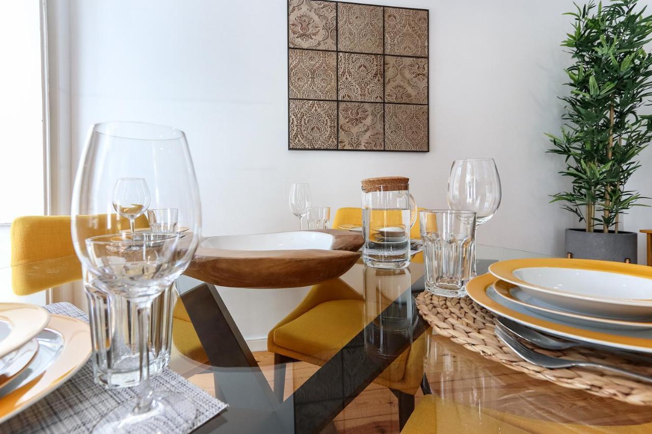 Charming And Stylish Downtown Apt In XIX Century Building Lisboa المظهر الخارجي الصورة