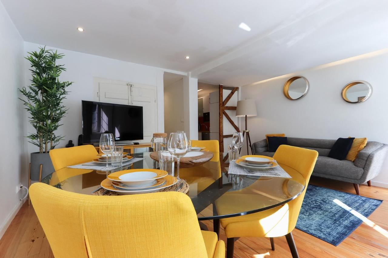 Charming And Stylish Downtown Apt In XIX Century Building Lisboa المظهر الخارجي الصورة