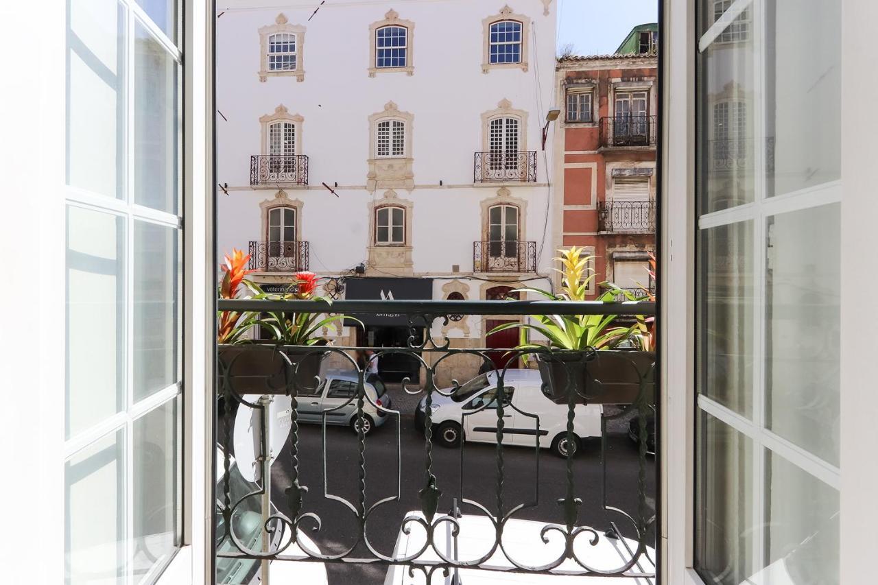 Charming And Stylish Downtown Apt In XIX Century Building Lisboa المظهر الخارجي الصورة